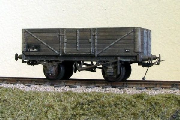 LNER 12T 6 plank open wagon