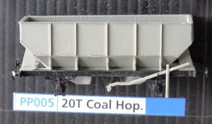 PP005 - LNER 21'6" 20 Ton Coal Hopper D100 + 12 u/f, plastic