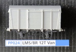 PP024 - LMS 17'6" 12 Ton Corrugated End Van - Horizontal Planks, plastic