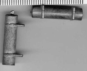 RS017 - LYR Medium Gas Tank, (2)  5.65 mm x 23 mm, wm