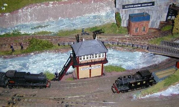 The "new" Alston Mining Company is one of the features of the new "Alston" layout. 4F meets Jinty 7312. The latter is a standard Triang locomotive with L.M.S. lettering and numbers.