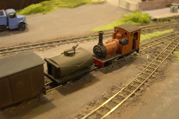 em9