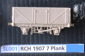 SL001 - RCH 1907. Chas. Roberts POW. 16'  7 Plank Coal Wagon Side & End Doors, plastic