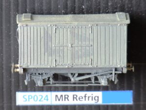 SP024 - LMS MR 16'6" Refrigerated Meat Van to D395 (needs 10' u/f), plastic