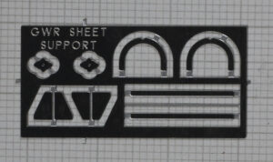 AT032 - GWR Tarpaulin Rail Support, etched