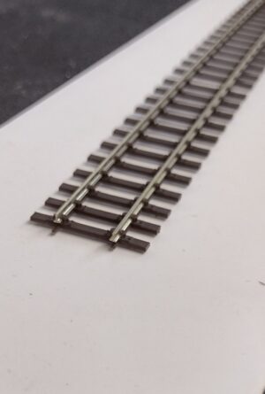 TRK2 - Flat Bottom Rail & 12mm gauge Sleeper Base – 5 yds